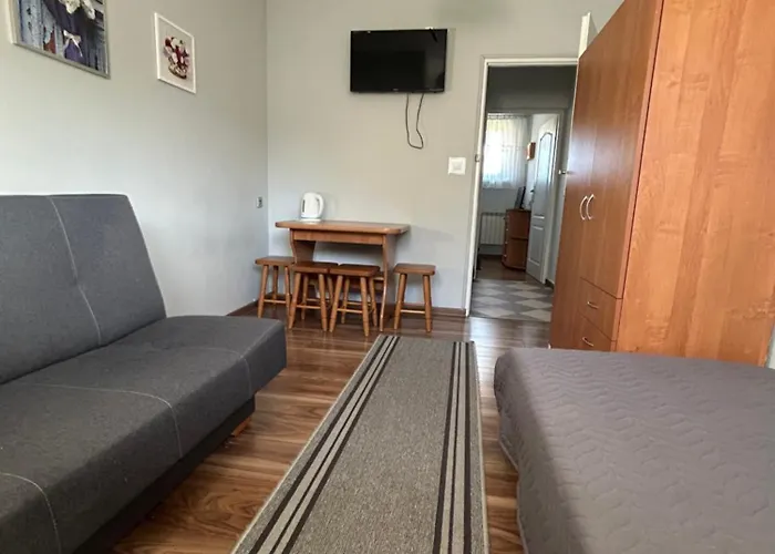 100 Metrow Do Kolejki Na Skrzyczne Mysliwska 98 * Szczyrk